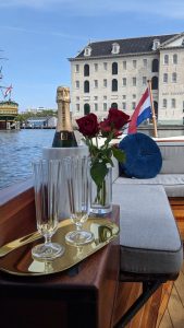 champagne cruise amsterdam