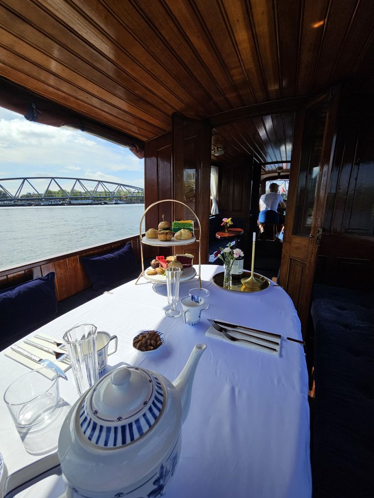 high tea boat trip in Amsterdam